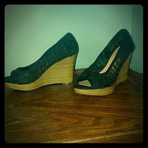 Black crochet wedges